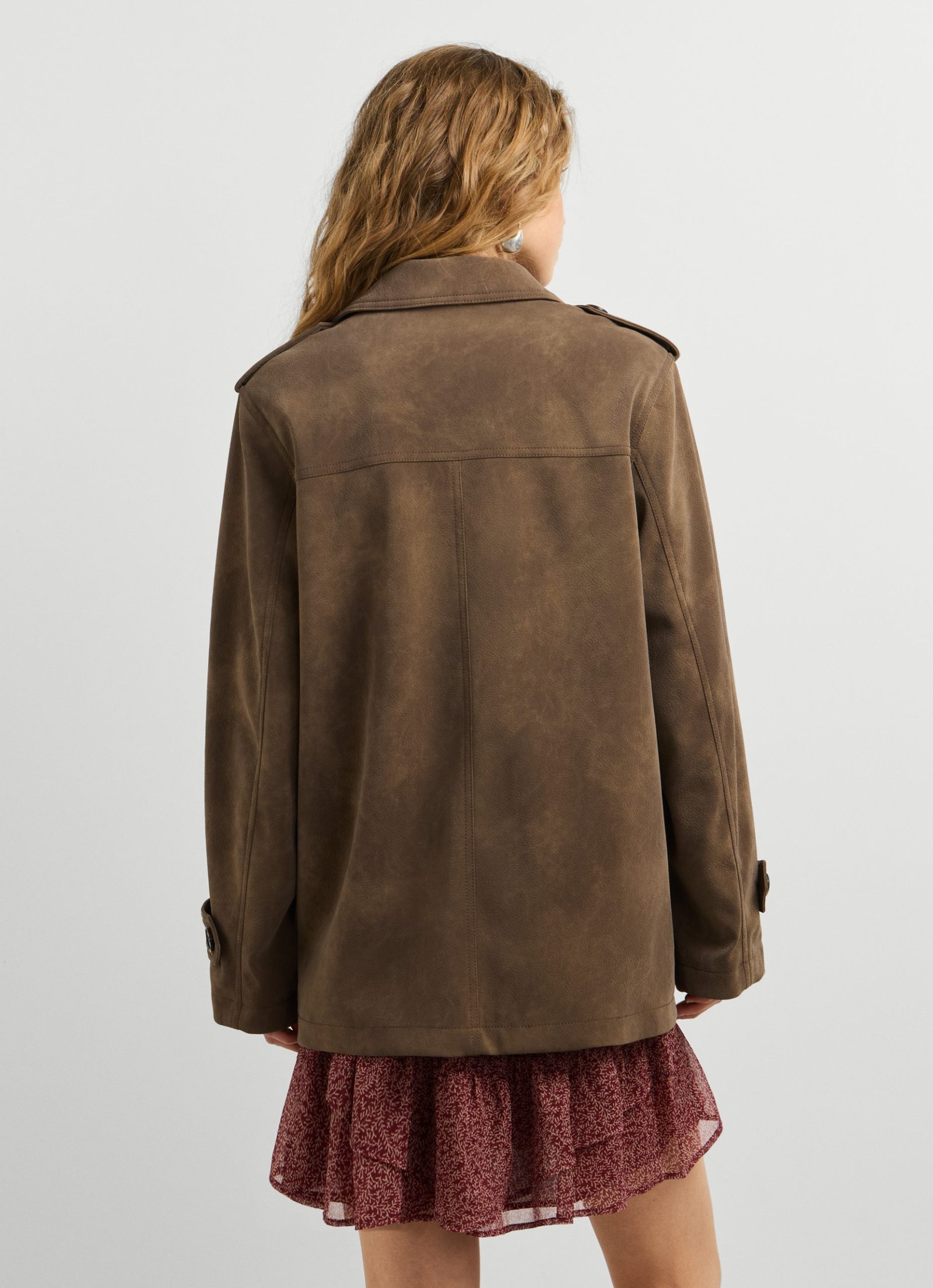 Chaqueta efecto ante · Chocolate Brown