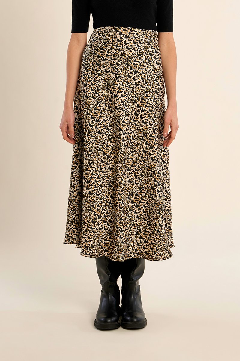 Falda larga con estampado · Black Leonie