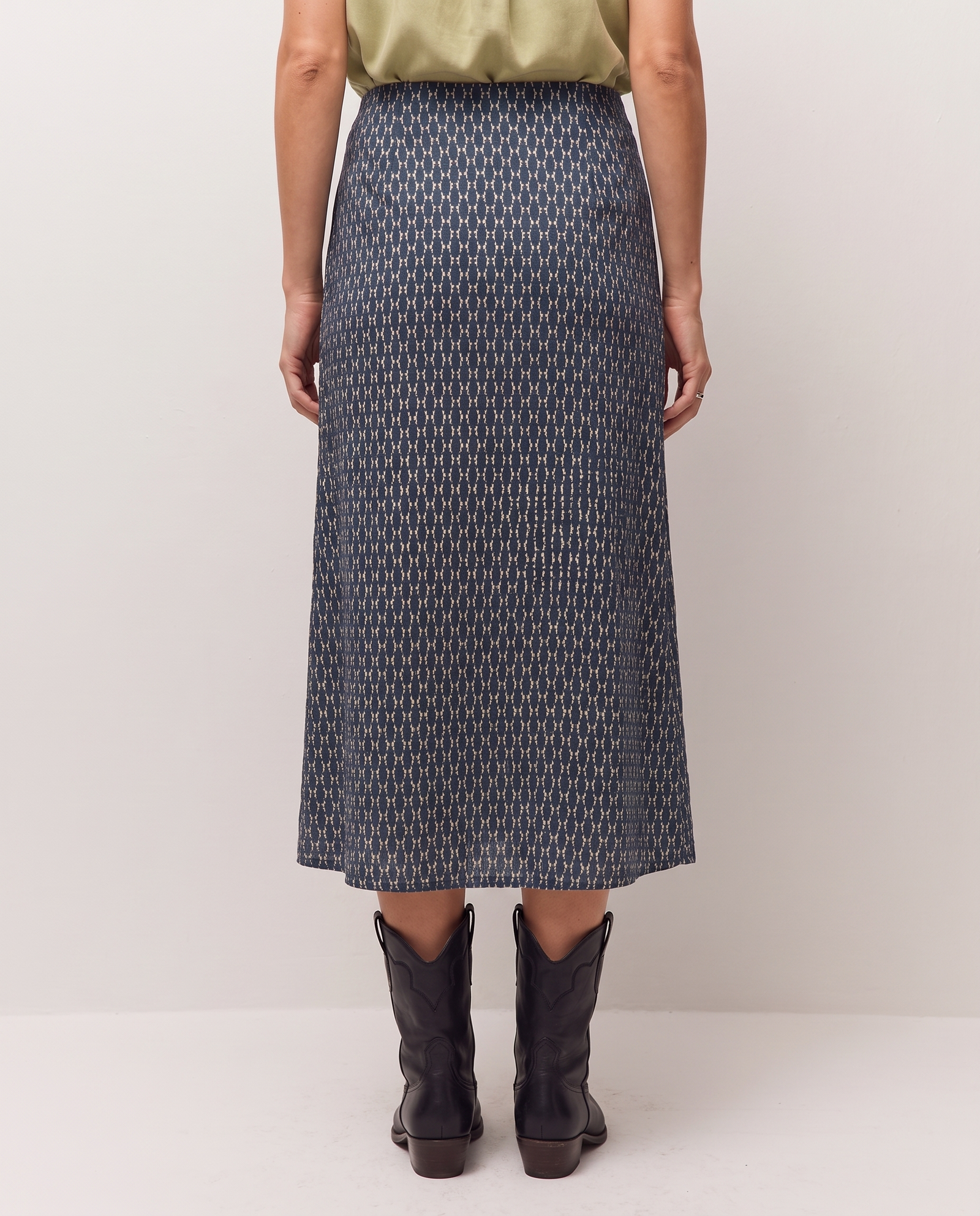 Falda midi con un estampado gemoétrico · Azul Índigo