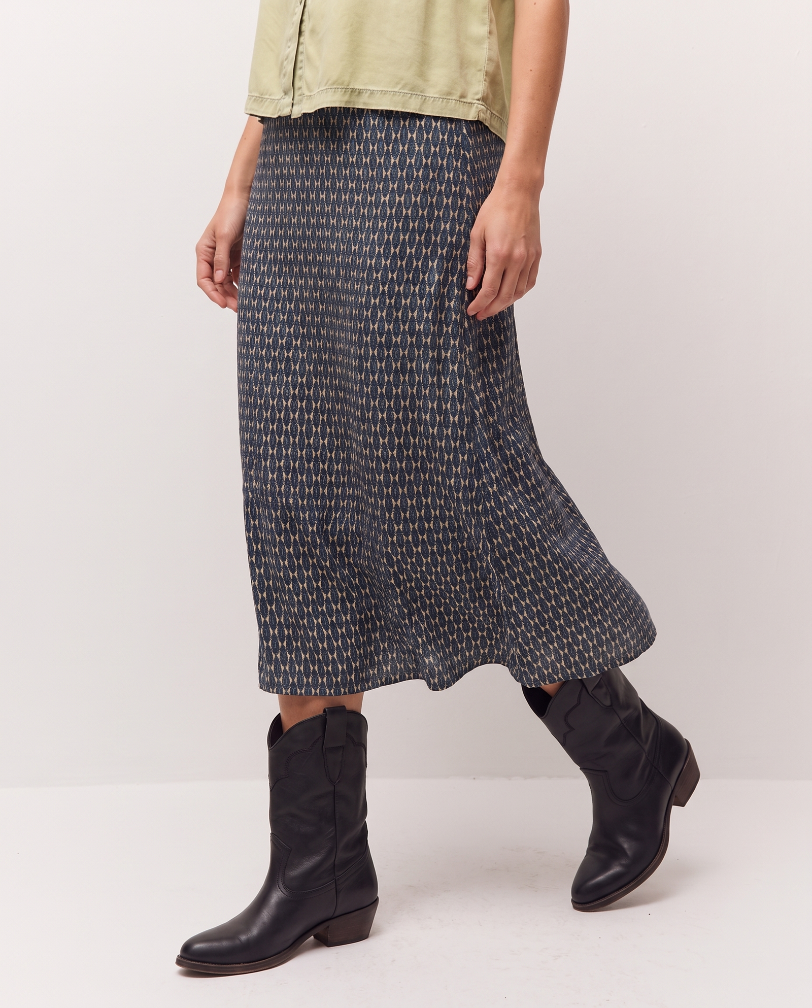 Falda midi con un estampado gemoétrico · Azul Índigo